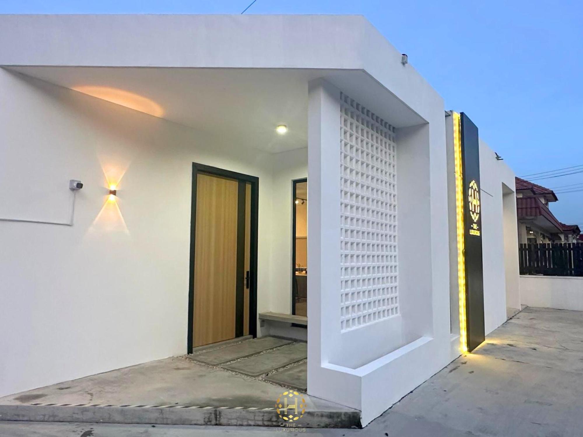 فيلا The Luxurious 27, جوهر بهرو المظهر الخارجي الصورة